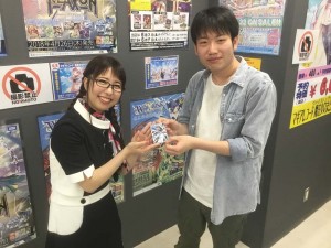 ウィクロスガールズ賞お渡し